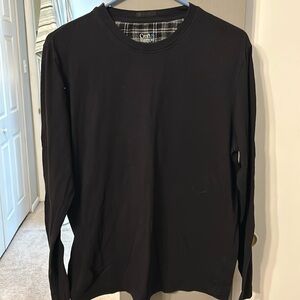 Like new condition long sleeve t shirt